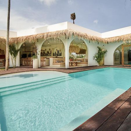 Villa Casa Luna Canggu Керобокан Экстерьер фото